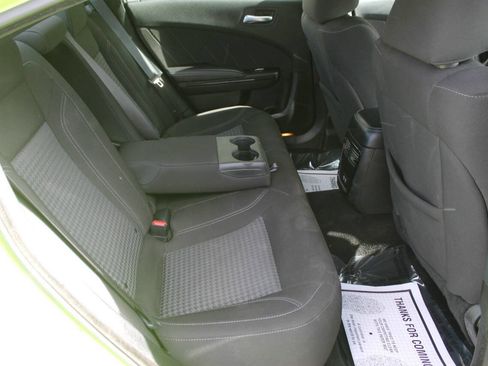 Used 2023 Dodge Charger SXT w/ Blacktop Package image 11