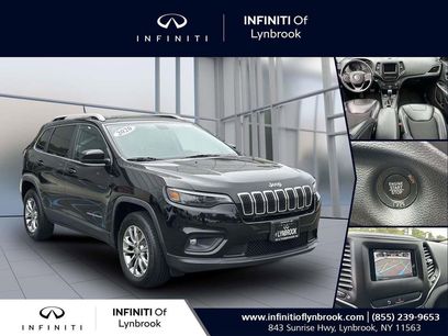 Used 2020 Jeep Cherokee Latitude Plus w/ Comfort/Convenience Group