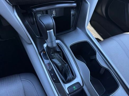 Used 2020 Honda Accord EX image 28