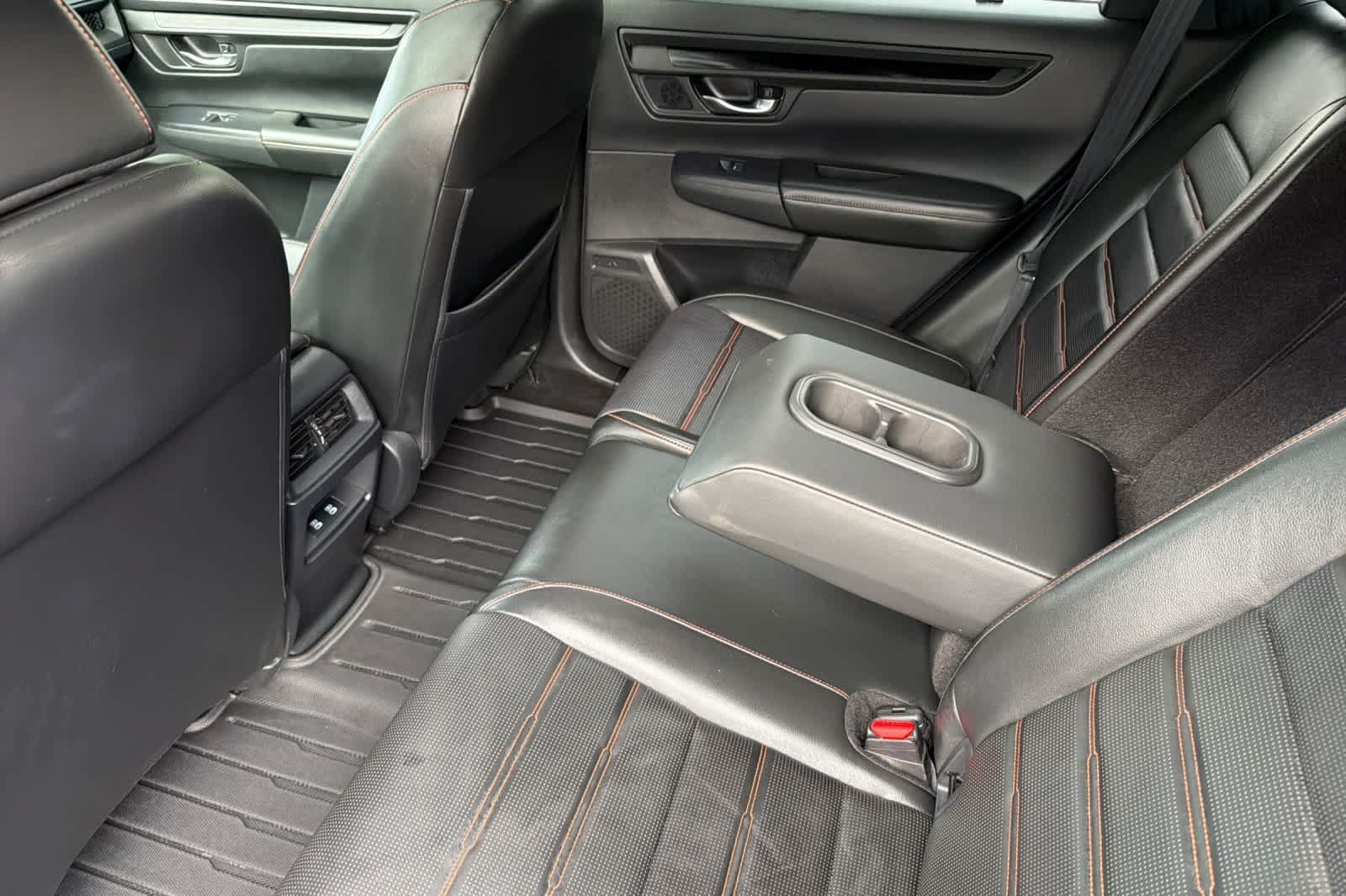 Used 2025 Honda CR-V Sport-L image 4