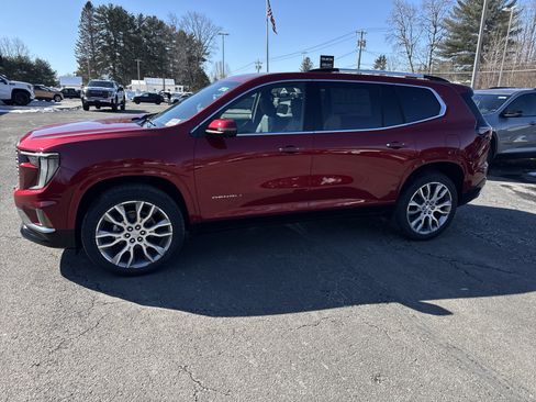 New 2026 GMC Acadia Denali w/ Super Cruise Package image 2