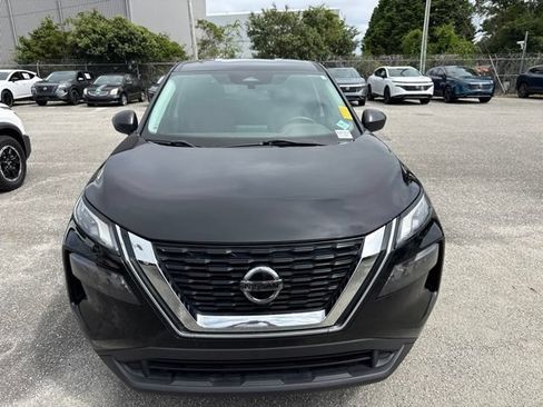 Used 2021 Nissan Rogue S FWD image 3
