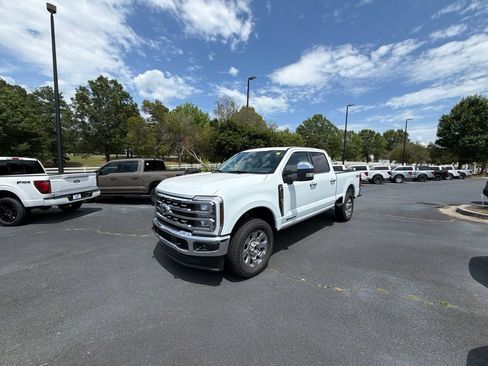 New 2026 Ford F250 Lariat w/ Lariat Ultimate Package AWD/4WD image 18