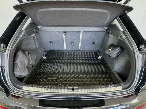 Used 2021 Audi Q3 2.0T Premium Plus w/ Premium Plus Package image 28