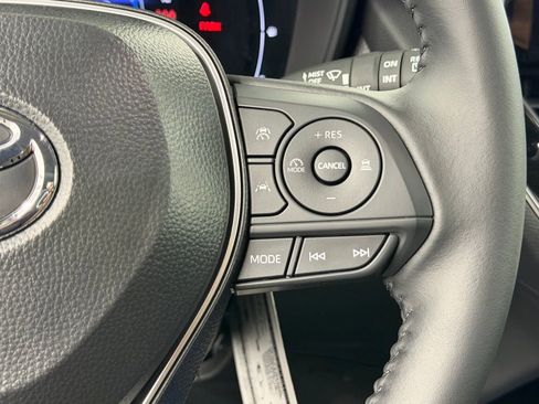 New 2026 Toyota Corolla Cross LE FWD image 23