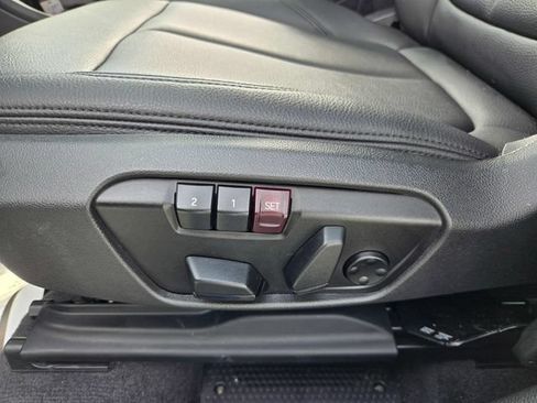 Used 2020 BMW X1 xDrive28i AWD/4WD image 16