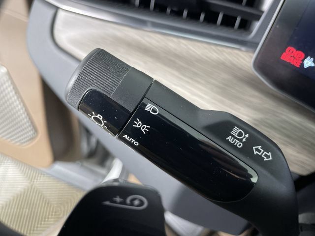 Used 2024 Kia EV9 Land AWD/4WD image 31