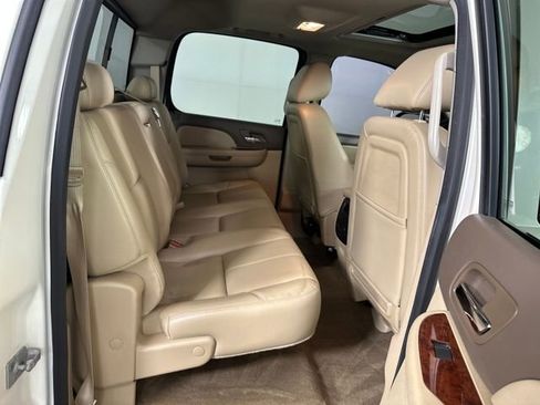 Used 2013 Chevrolet Silverado 1500 LTZ w/ LTZ White Diamond Edition image 30