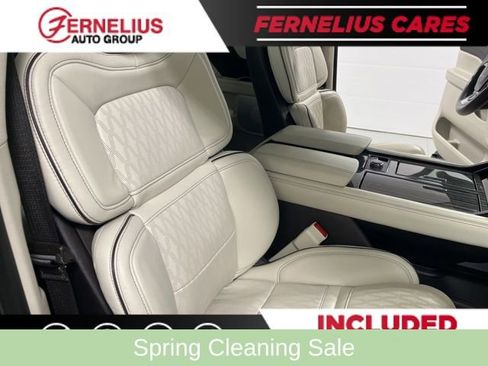 Used 2023 Lincoln Navigator Black Label AWD/4WD image 40