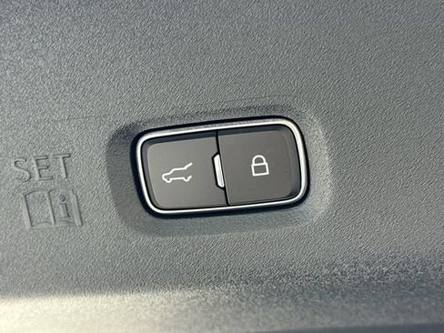 New 2027 Lincoln Navigator L Reserve RWD image 19
