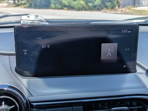 Used 2025 MAZDA MX-5 Miata RF Club image 16