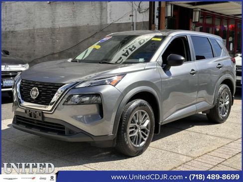 Used 2021 Nissan Rogue S image 8