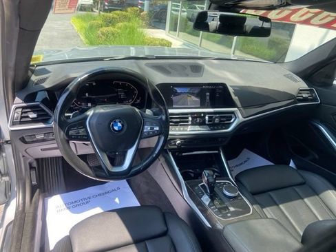 Used 2019 BMW 330i xDrive Sedan w/ Driving Assistance Package AWD/4WD image 12
