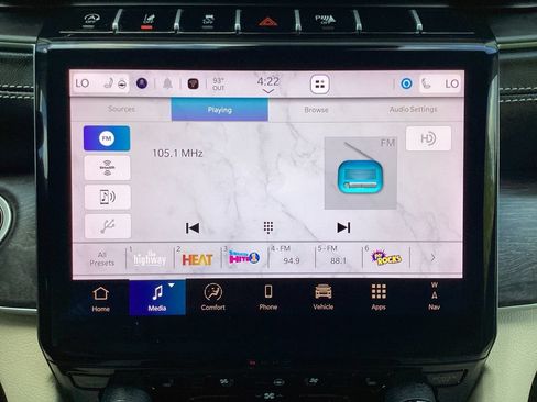 Used 2025 Jeep Grand Cherokee Limited w/ Luxury Tech Group II AWD/4WD image 58