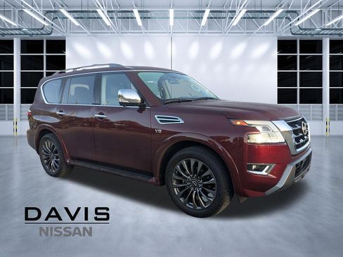 Used 2022 Nissan Armada Platinum w/ Captain's Chairs Package RWD image 1