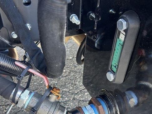 Used 2024 Chevrolet Low Cab Forward image 50