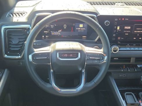 Used 2024 GMC Canyon Elevation RWD image 17