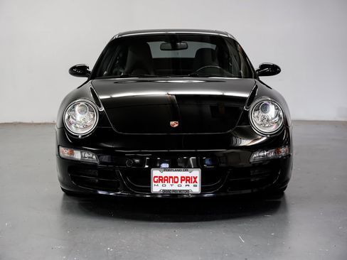 Used 2006 Porsche 911 Carrera S RWD image 5