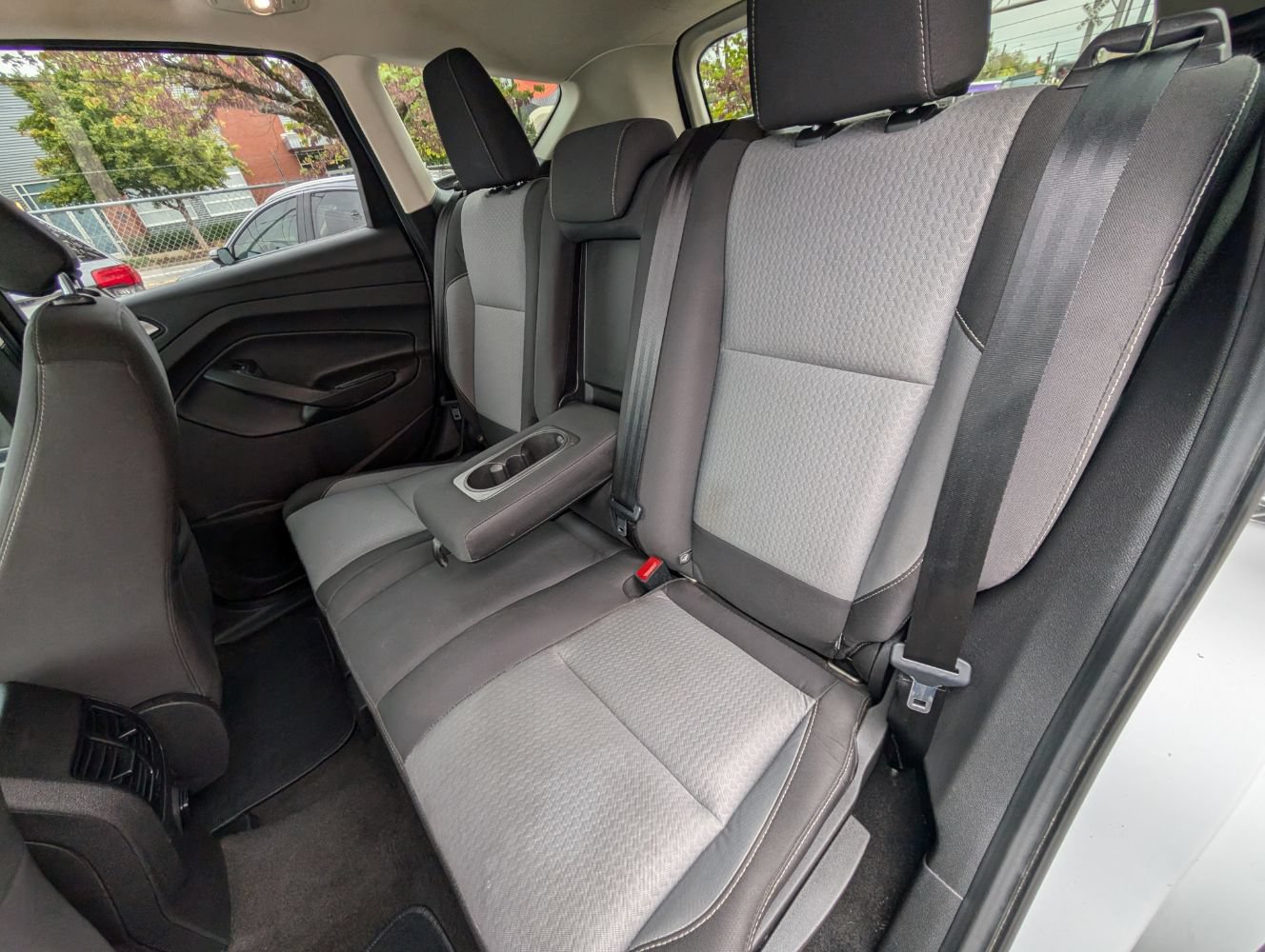 Used 2018 Ford Escape SE AWD/4WD image 18