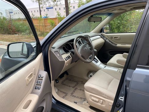 Used 2007 Toyota Highlander 4WD V6 image 8