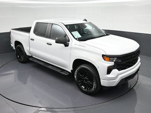 Used 2023 Chevrolet Silverado 1500 Custom RWD image 20
