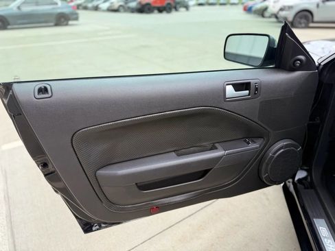 Used 2007 Ford Mustang GT image 13