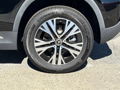 Used 2025 Mercedes-Benz GLA 250 image 19