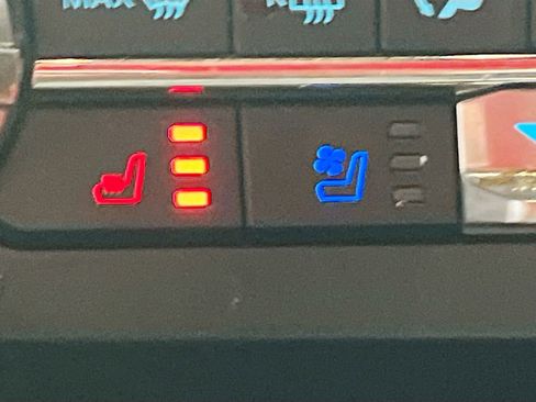 Used 2022 Ford F250 King Ranch w/ King Ranch Ultimate Package image 21