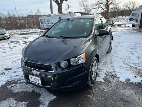 Used 2016 Chevrolet Sonic LS FWD image 1