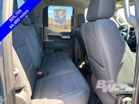 Used 2022 Chevrolet Silverado 1500 LT AWD/4WD image 29