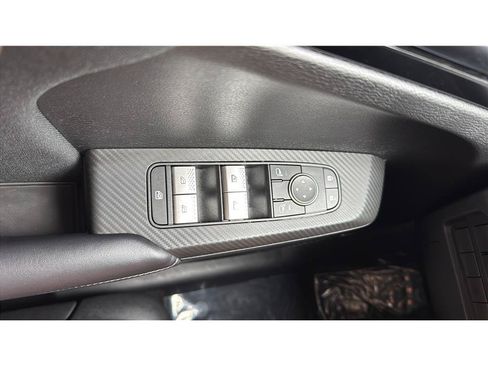 Used 2026 Mitsubishi Outlander ES FWD image 34
