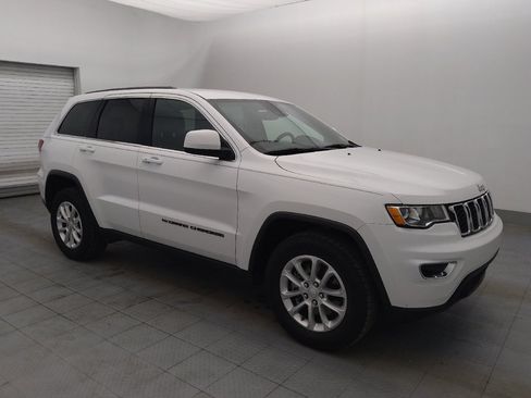Used 2022 Jeep Grand Cherokee Laredo E image 11