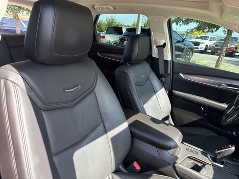 Used 2019 Cadillac XT5 Premium Luxury w/ Driver Assist Package FWD image 41