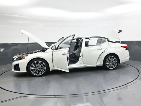 Used 2023 Nissan Altima 2.5 SL image 46