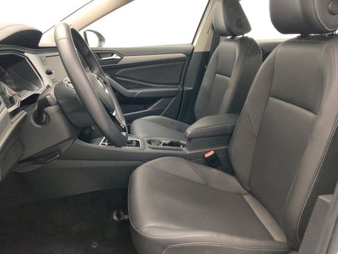 Used 2020 Volkswagen Jetta SE FWD image 17