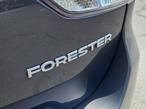 Certified 2023 Subaru Forester Limited AWD/4WD image 5
