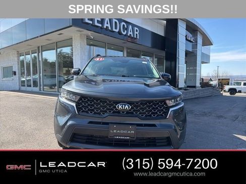Used 2021 Kia Sorento S w/ Panoramic Sunroof Package image 9