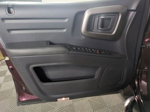 Used 2013 Honda Ridgeline RTL image 11