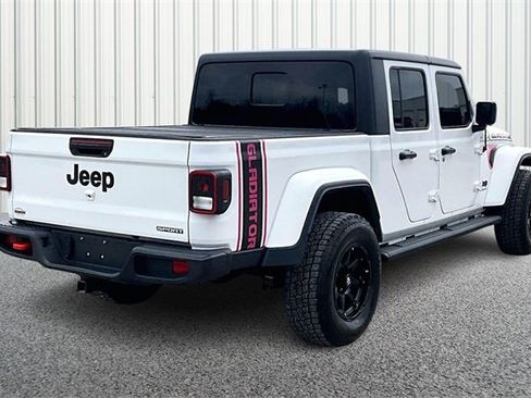 Used 2021 Jeep Gladiator Sport image 12