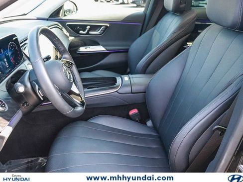 Used 2025 Mercedes-Benz E 350 Sedan image 17
