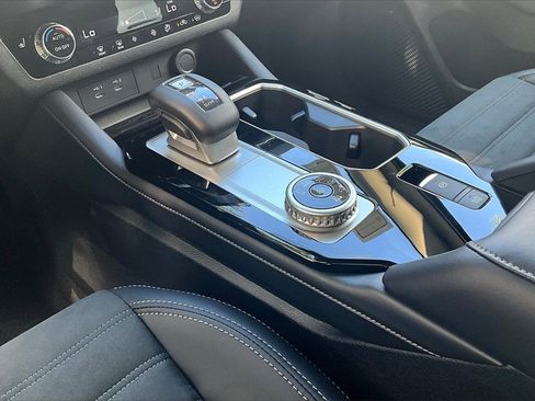 New 2025 Mitsubishi Outlander Trail Edition image 8