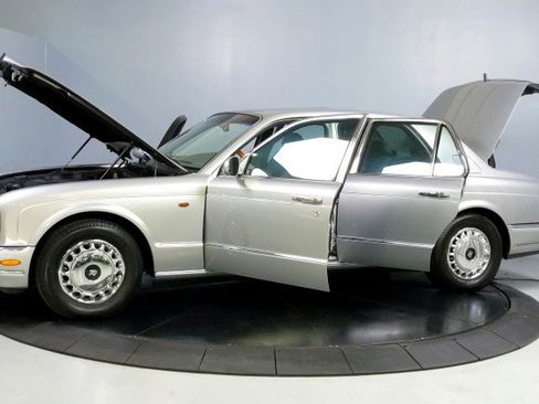 Used 1999 Rolls-Royce Silver Seraph image 12