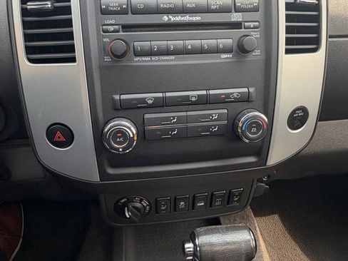 Used 2012 Nissan Frontier PRO-4X w/ Pro-4x Luxury Pkg AWD/4WD image 23