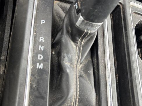 Used 2019 Ford F150 XLT w/ Equipment Group 302A Luxury image 16