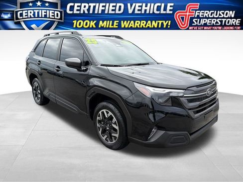 Certified 2025 Subaru Forester Premium AWD/4WD image 1