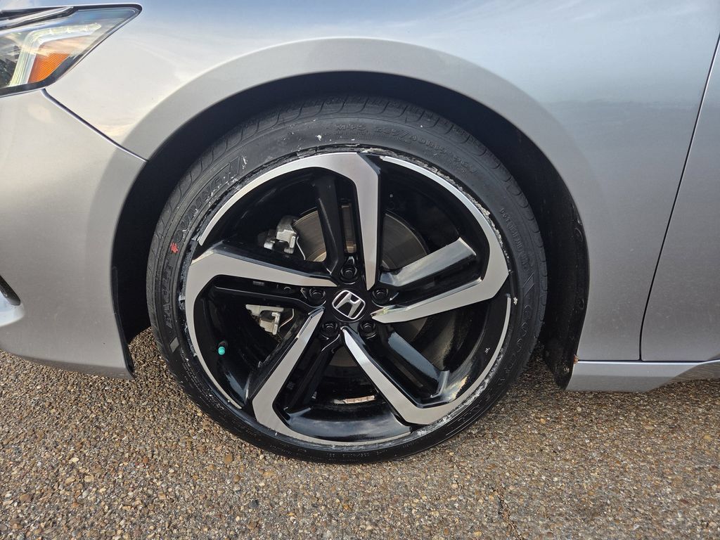 Certified 2022 Honda Accord Sport image 25