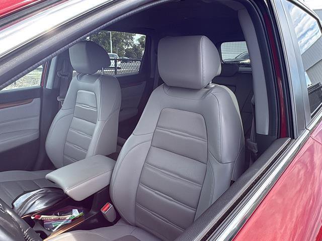 Used 2022 Honda CR-V Touring image 34