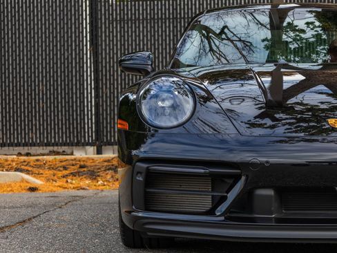 Used 2023 Porsche 911 Carrera 4 GTS image 5