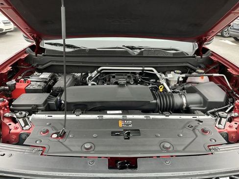 New 2026 GMC Canyon AT4 image 18