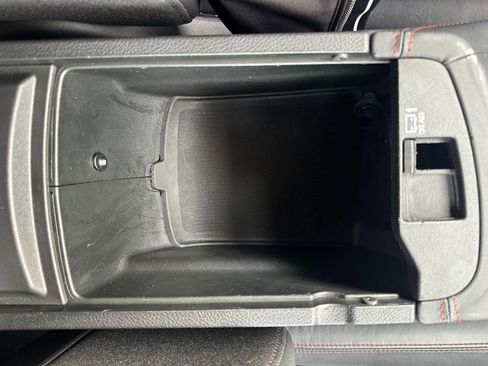 Used 2024 Dodge Durango GT image 25